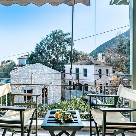 Old Boat 12 니키아나